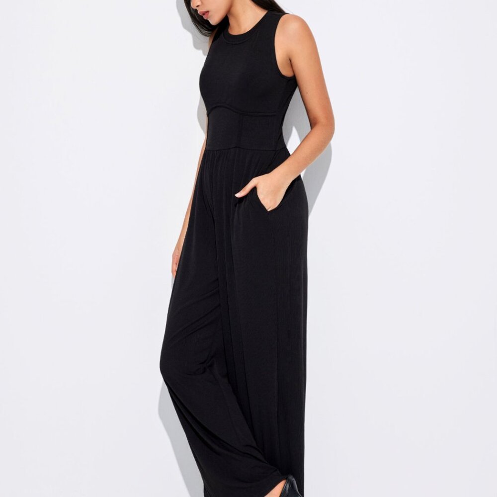 SOLID SLEEVELESS WIDE LEG JUMPSUIT